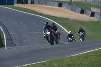 brands-hatch-photographs;brands-no-limits-trackday;cadwell-trackday-photographs;enduro-digital-images;event-digital-images;eventdigitalimages;no-limits-trackdays;peter-wileman-photography;racing-digital-images;trackday-digital-images;trackday-photos